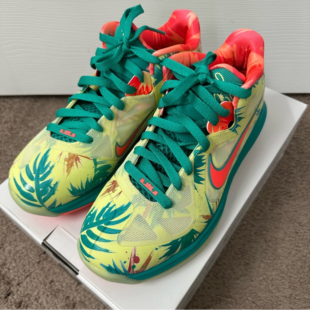 Special edition New w/box Nike Lebron IX Low Shoes,Men’s 7.5- Women’s size 8.5/9 - Picture 3 of 15